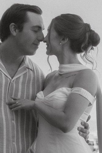 mobile - carousel-hero-element image-1