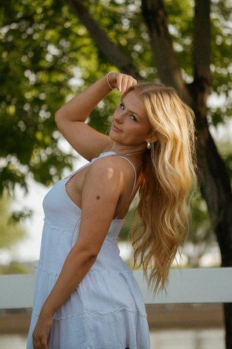 mobile - carousel-hero-element image-2