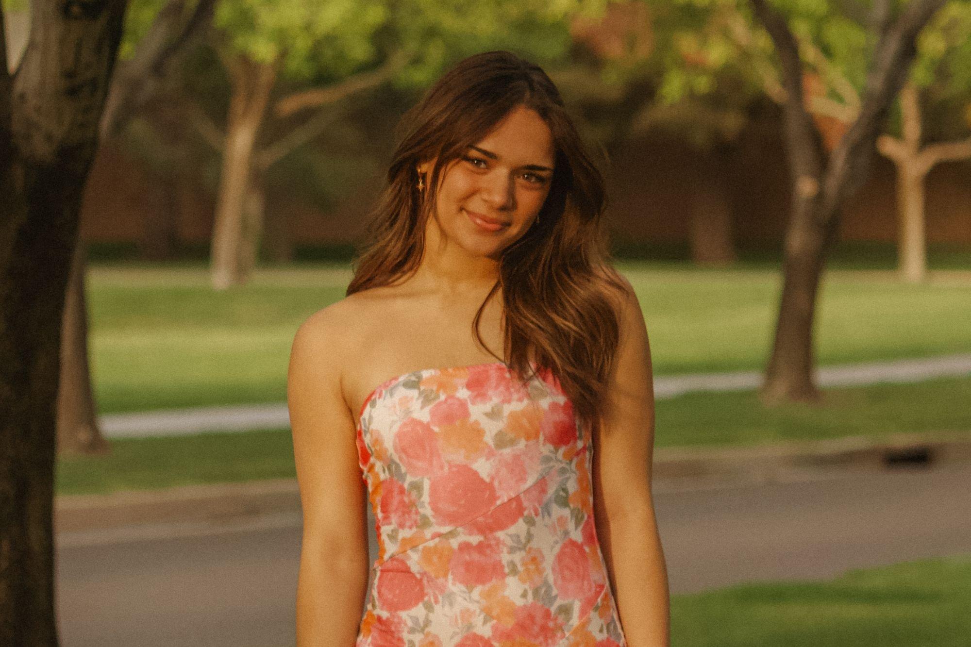 carousel-hero-element image-0